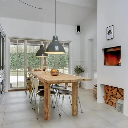 Emely - 700m From The Sea By Interhome Jægerspris